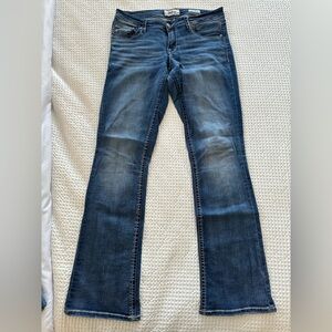 Daytrip Dark Wash Straight Leg Jeans
